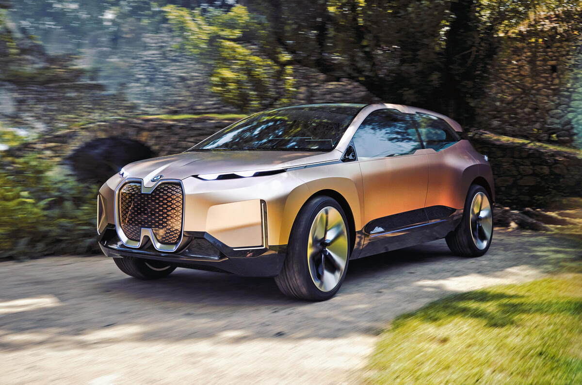 BMW iNext digital preview