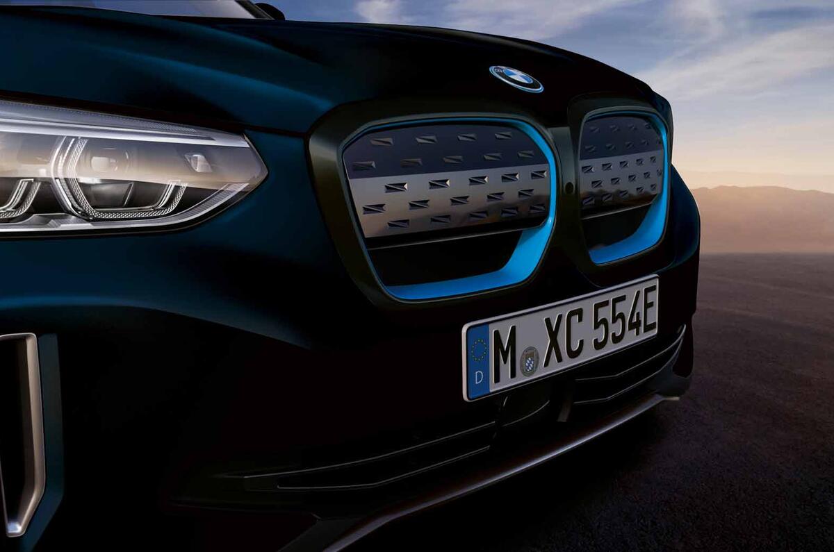 BMW iX3 black grille BMW iX3 black grille