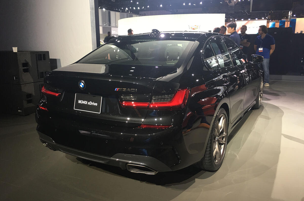 BMW M340i LA motor show reveal - rear