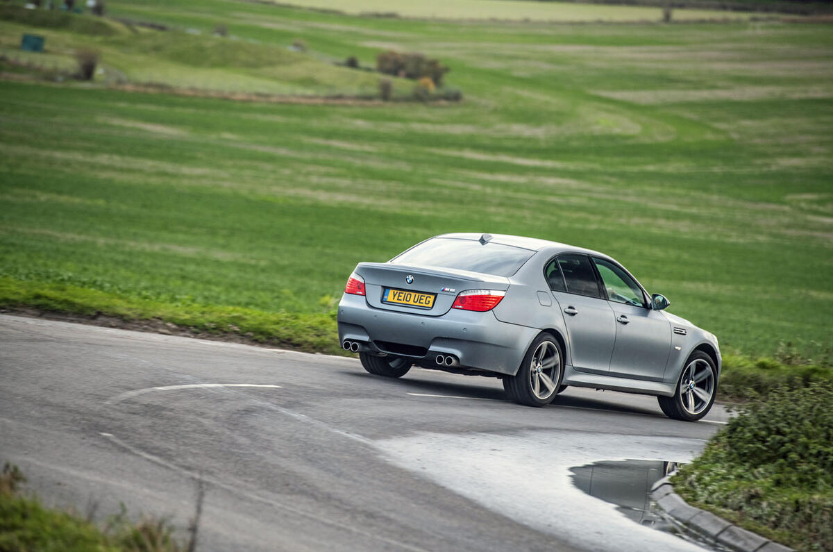 BMW E60 M5