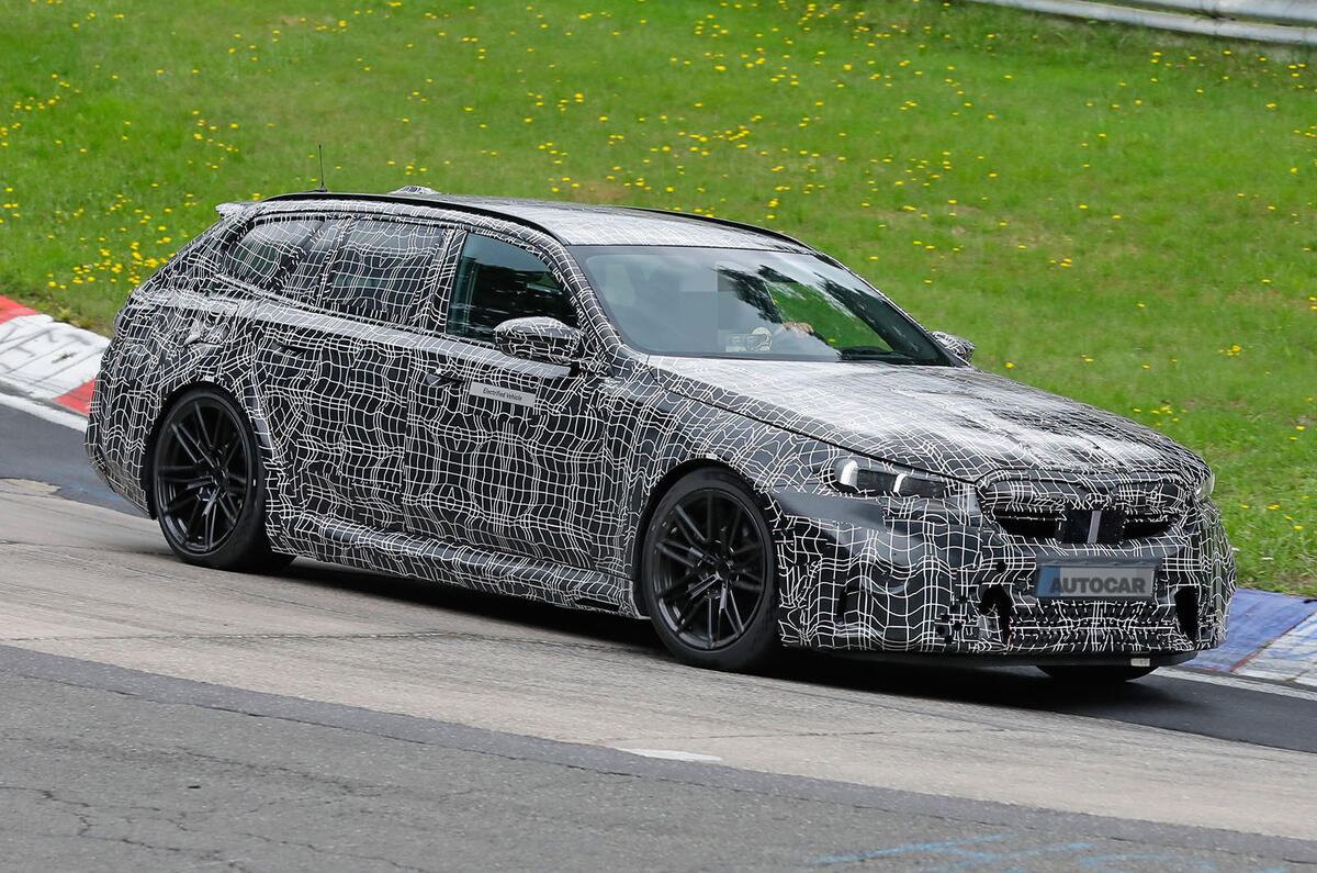BMW M5 Touring front three quarter BMW M5 Touring front three quarter