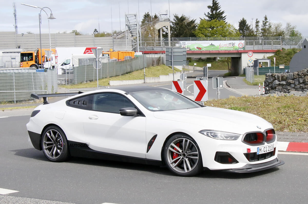 BMW M8 CSL 5