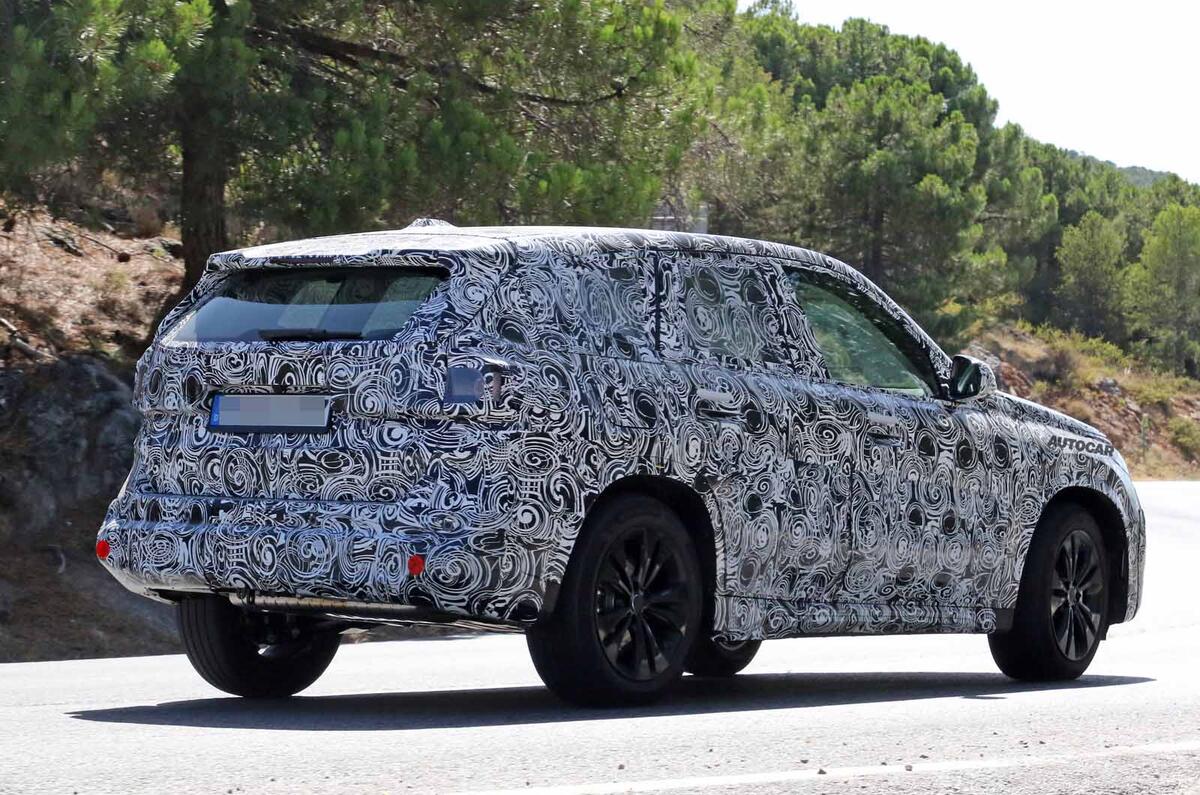 BMW X1 2022 spyshots rear side BMW X1 2022 spyshots rear side