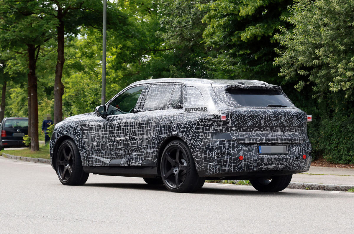 BMW X5 M EV 12 BMW X5 M EV 12