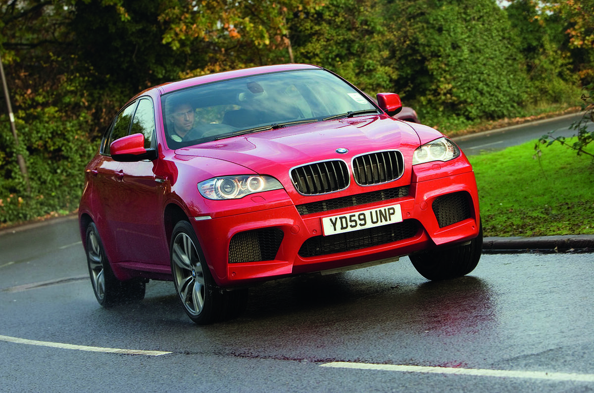 Alfa Romeo Stelvio vs Jaguar F-Pace