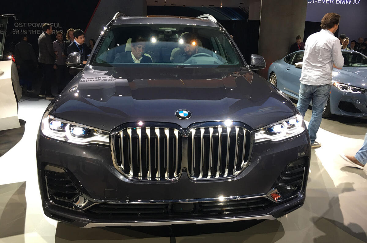BMW X7 at the LA motor show - nose