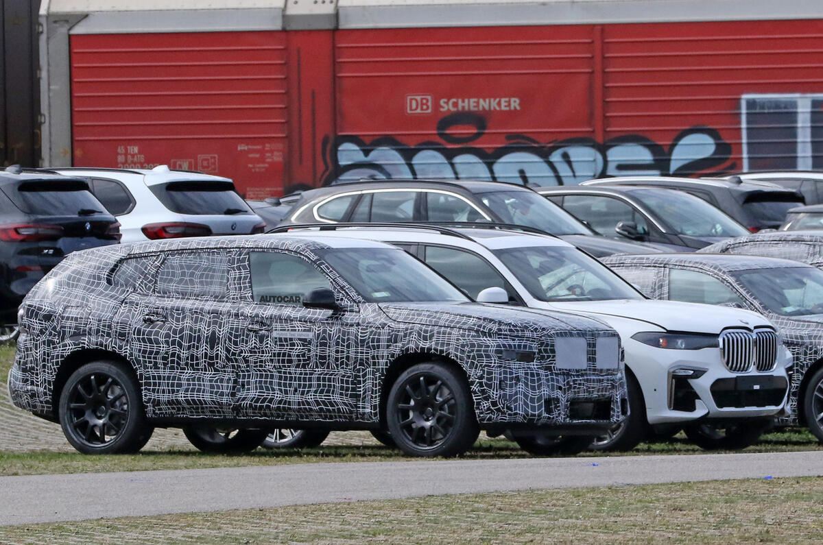 2020 BMW X8 prototype 2020 BMW X8 prototype