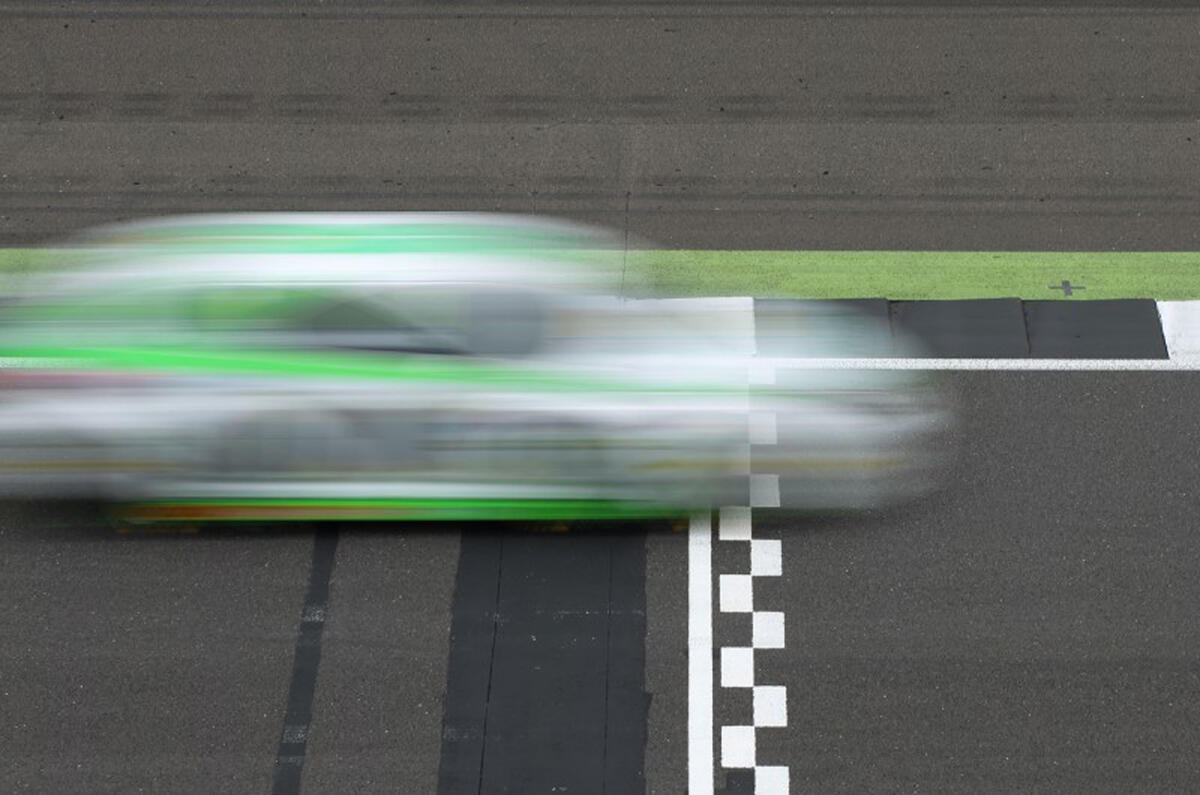 BTCC Silverstone – round 25, 26 and 27