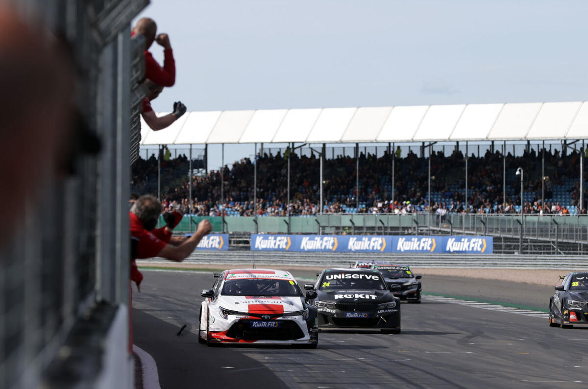 btcc-2022-silverstone-butcher-wins