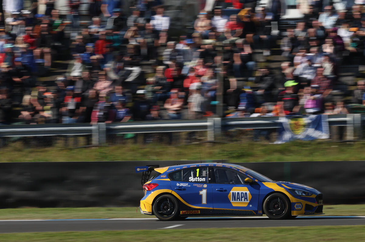 BTCC Knockhill 2022 Sutton BTCC Knockhill 2022 Sutton