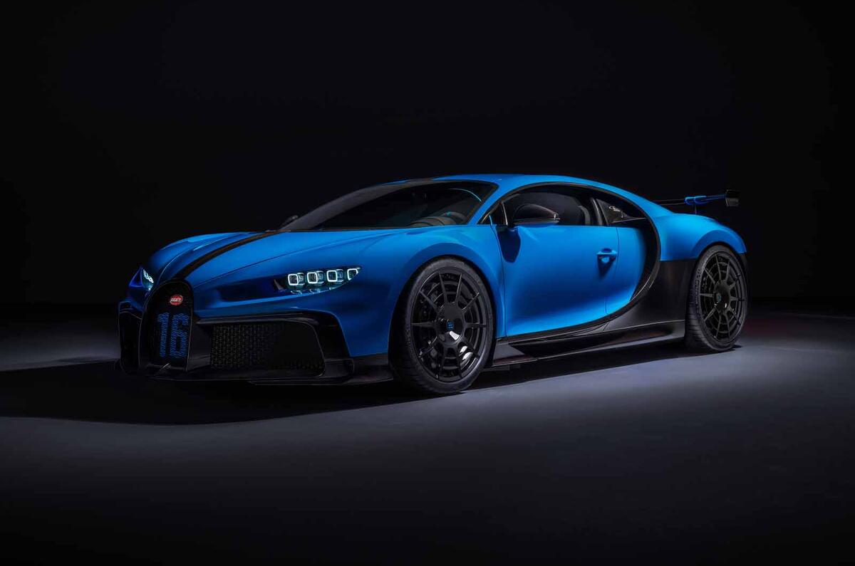 Bugatti Chiron Pur Sport front studio