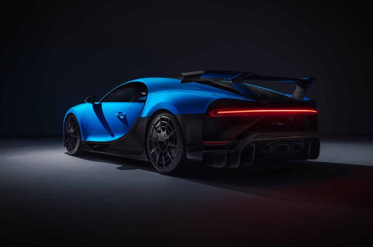 Bugatti Chiron Pur Sport rear studio