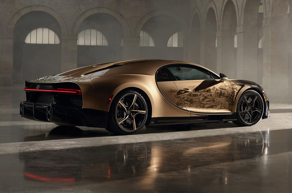 Bugatti Chiron Super Sport Golden Era rear three quarter