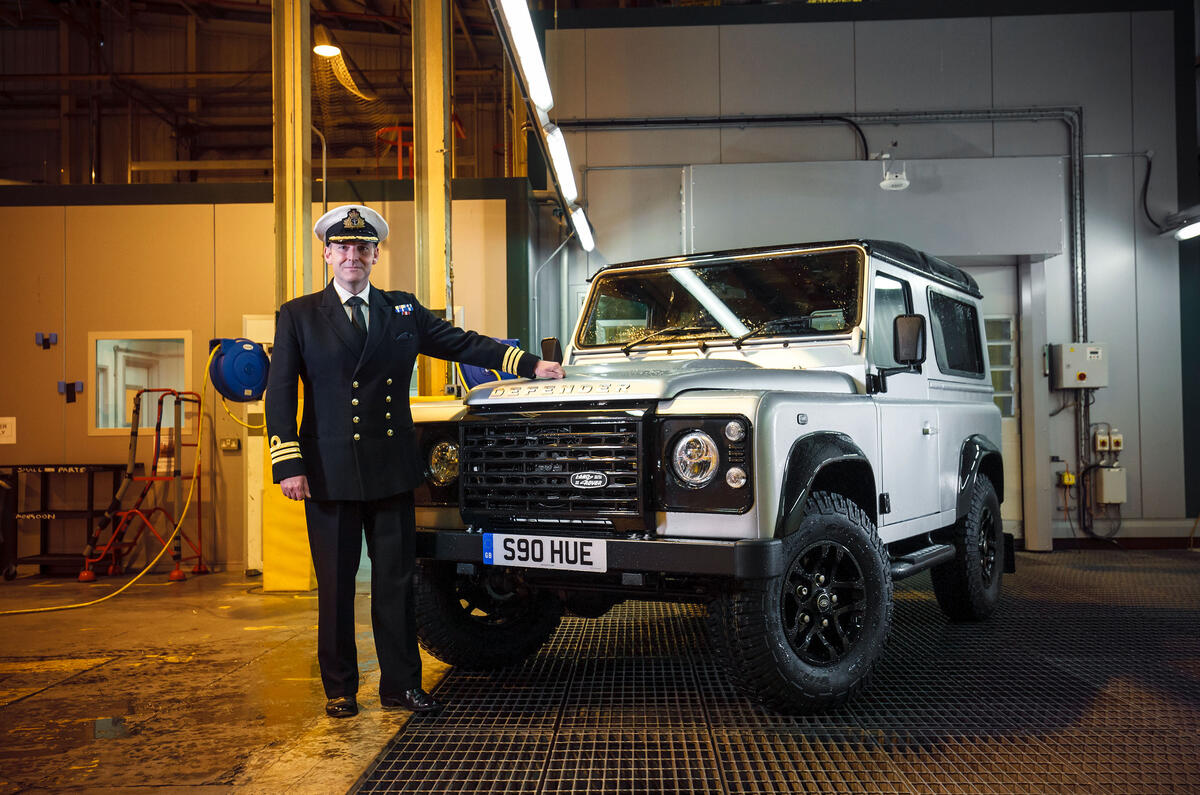 Land Rover Defender