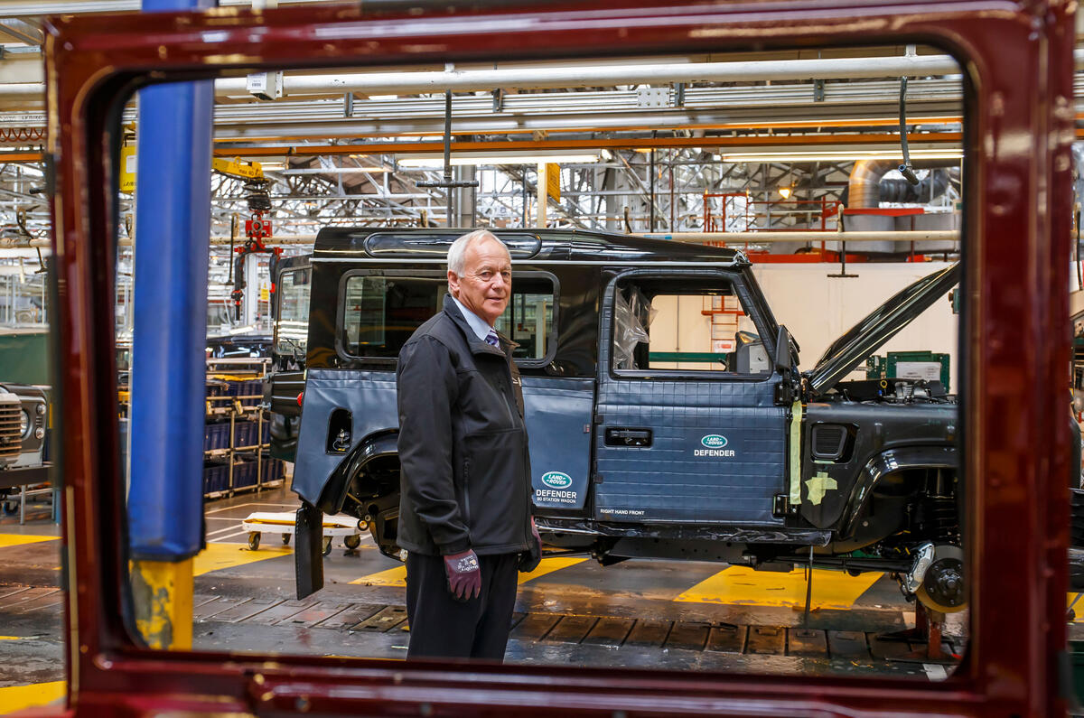Land Rover Defender