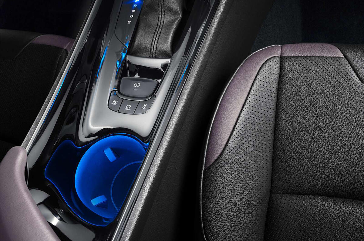 Toyota C-HR interior