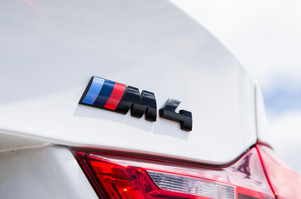 BMW M4 Competition Pack