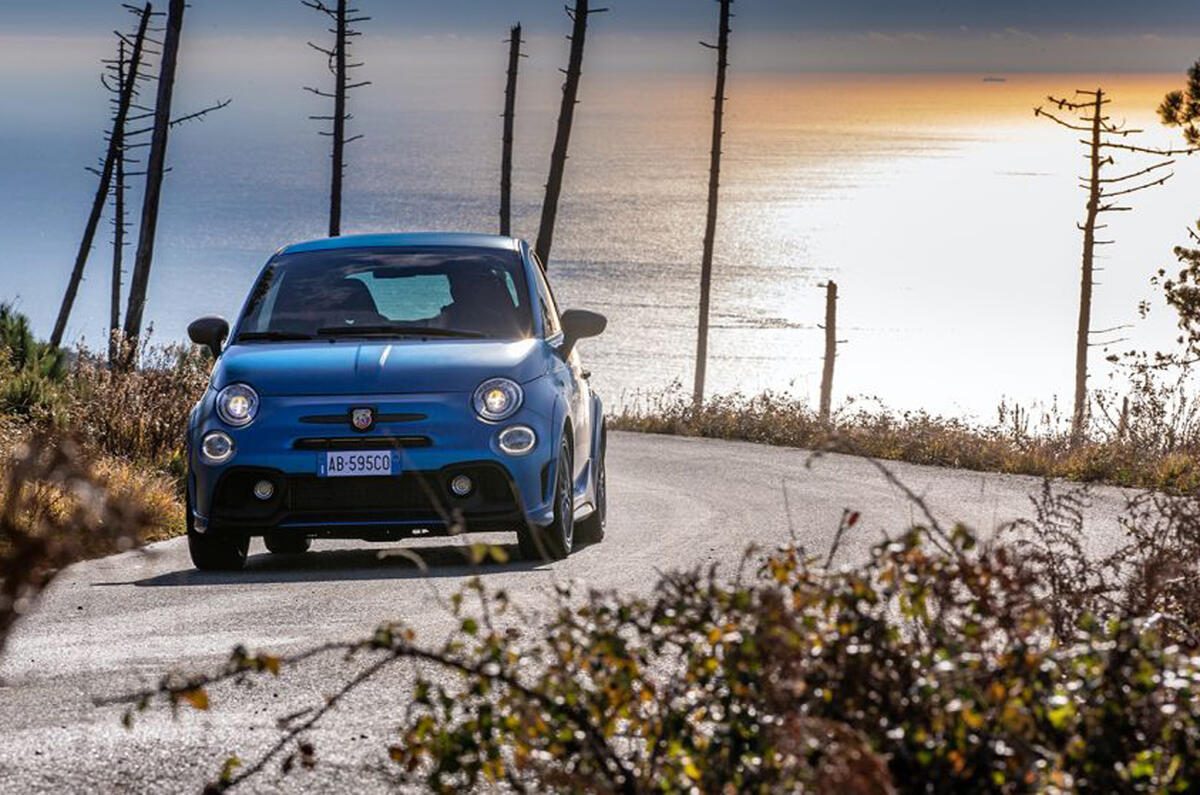 2021 Abarth 595 facelift 2021 Abarth 595 facelift