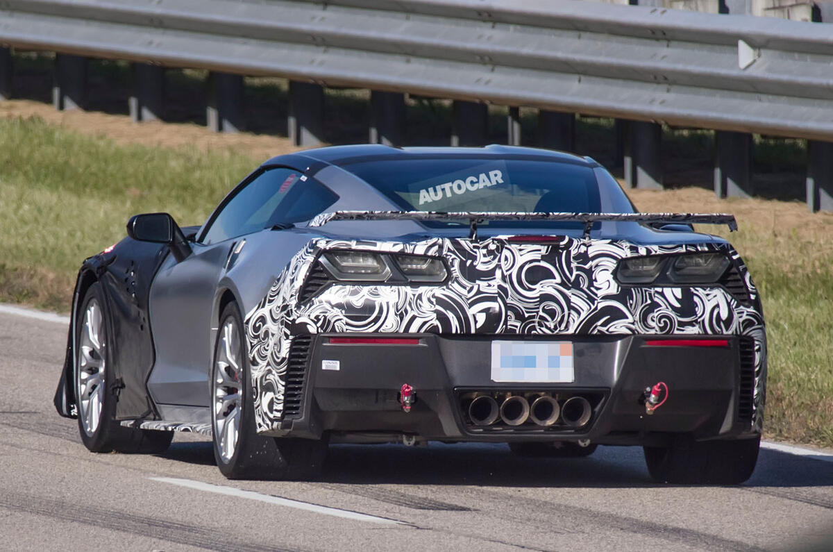 C7zr1