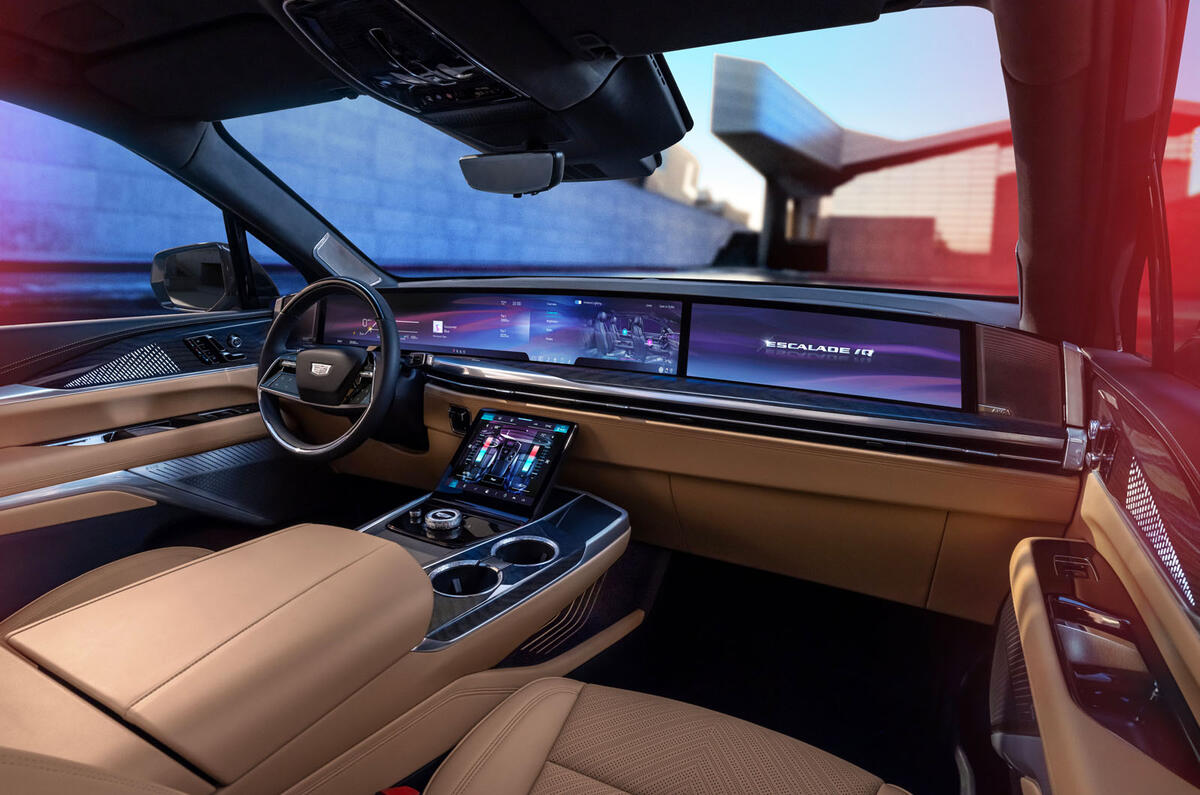 Cadillac Escalade IQ 2025 interior front
