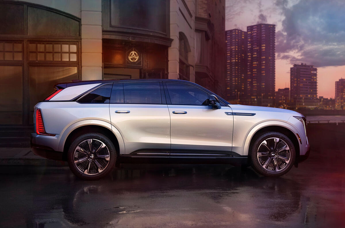 Cadillac Escalade IQ 2025 side