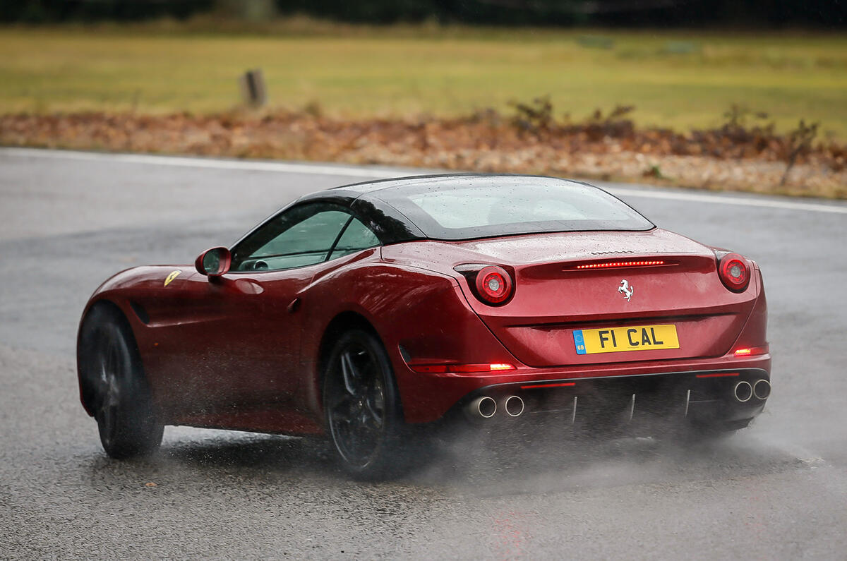 Ferrari California T vs Porsche 911 Turbo S, Aston V12 ...