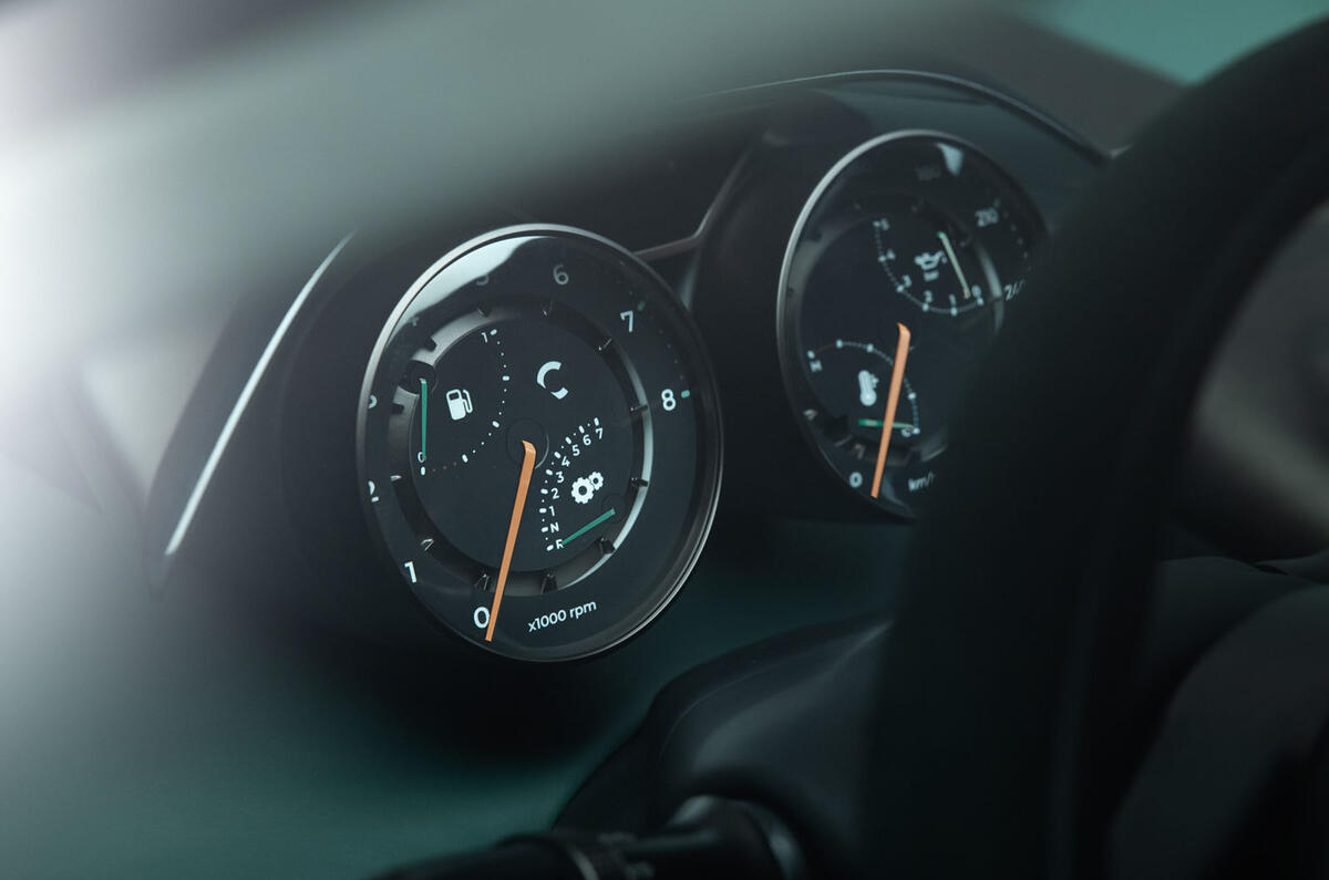 Callum Jaguar C X75 2 instruments Callum Jaguar C X75 2 instruments