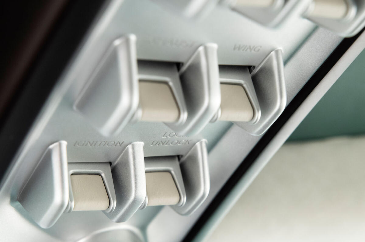Callum Jaguar C X75 2 roof switches Callum Jaguar C X75 2 roof switches