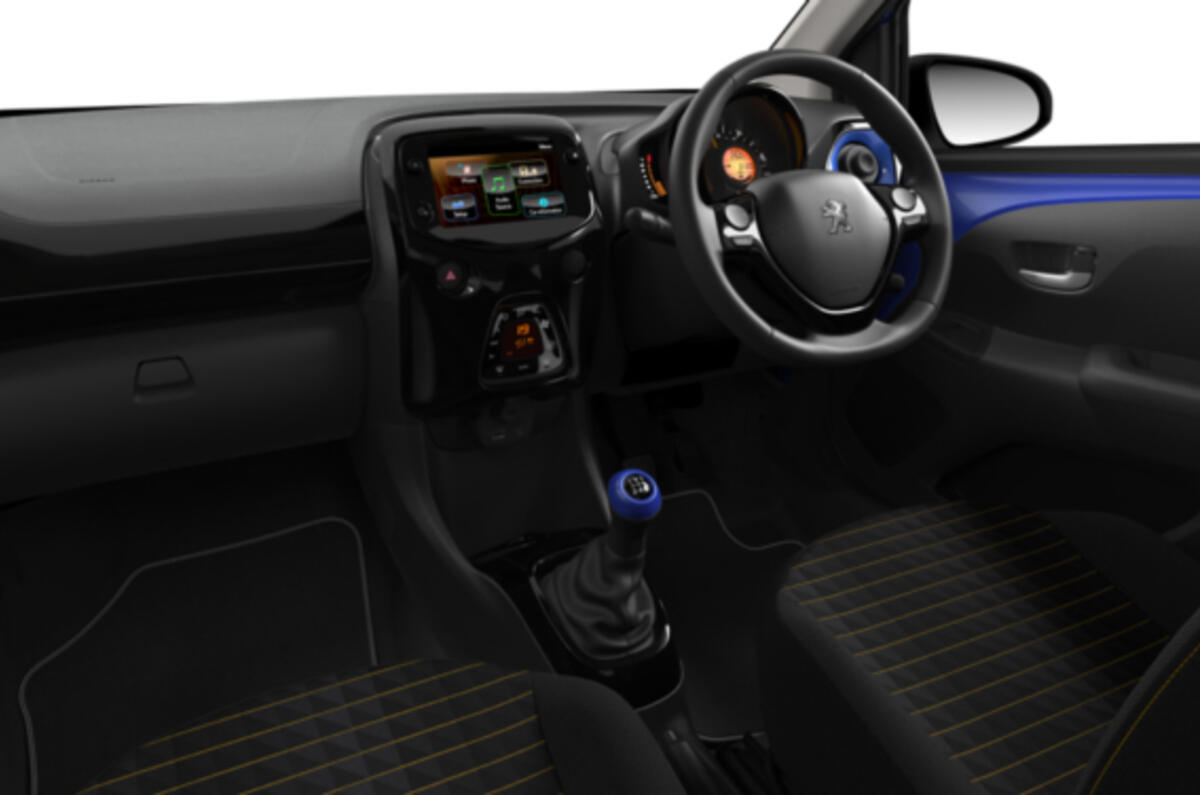 CalviBlueinteriorambienceMY80 CalviBlueinteriorambienceMY80