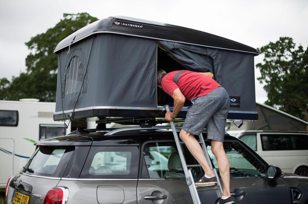Mini Countryman Autohome roof tent vs Mercedes-Benz Marco Polo - camping on wheels twin-test