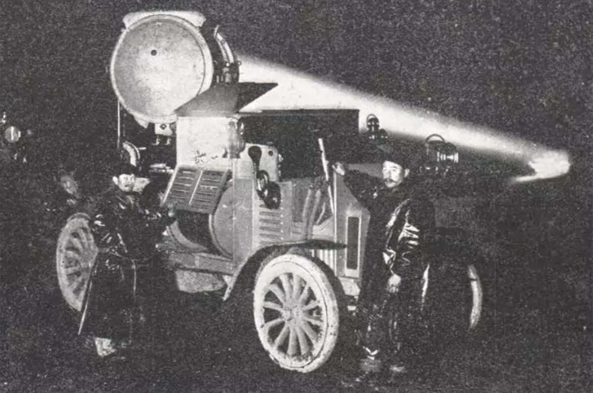 Car during war Car during war