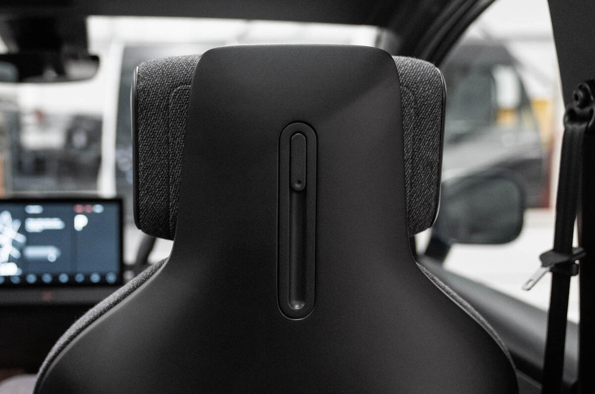 Car natural stealth 36 Car natural stealth 36