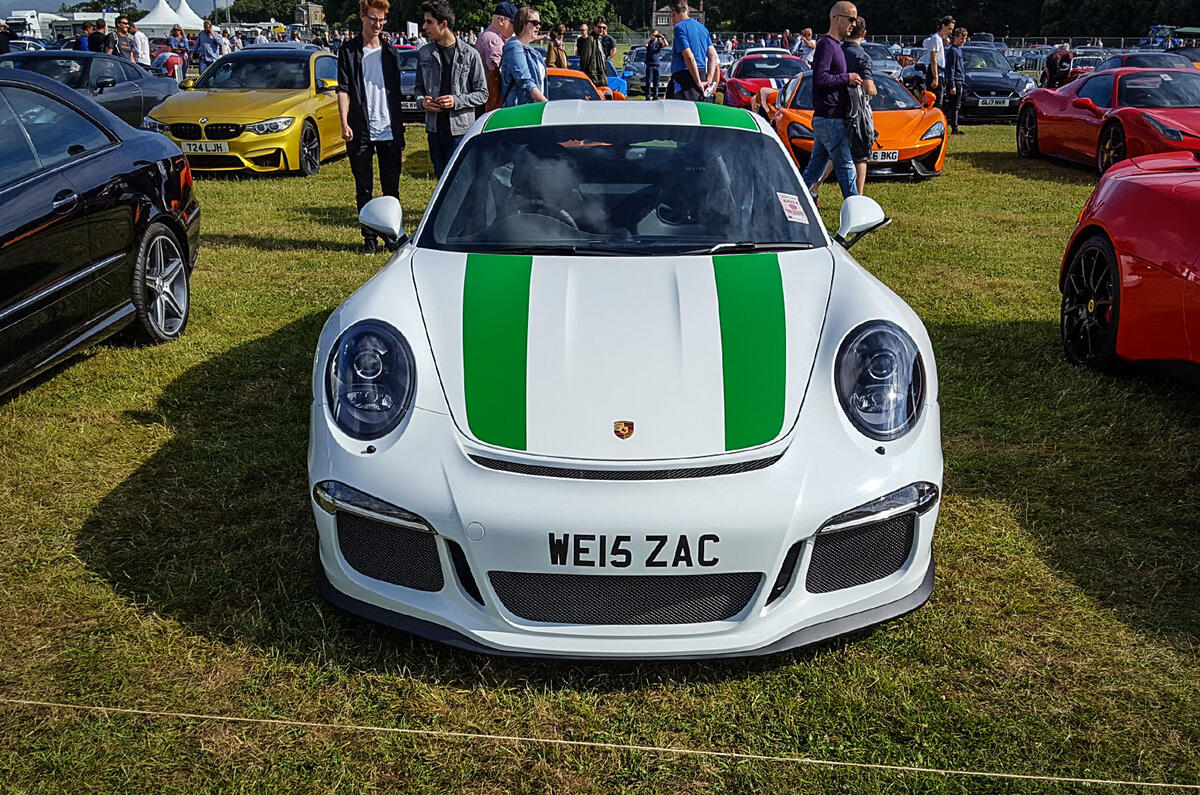 PORSCHE 911 R: One of only 991 made and, if we may so, presented in a very fine colour scheme