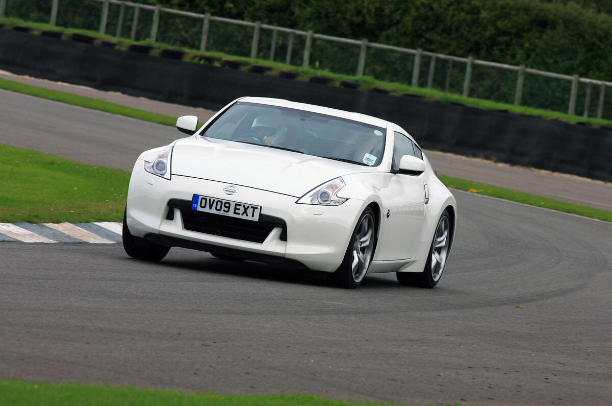 NISSAN 370Z - LAUNCHED 2009