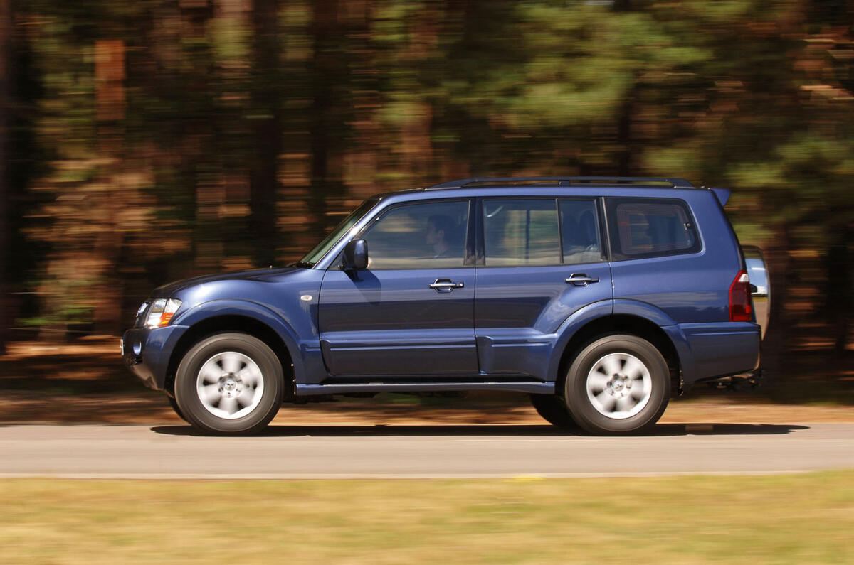 MITSUBISHI SHOGUN - LAUNCHED 2006