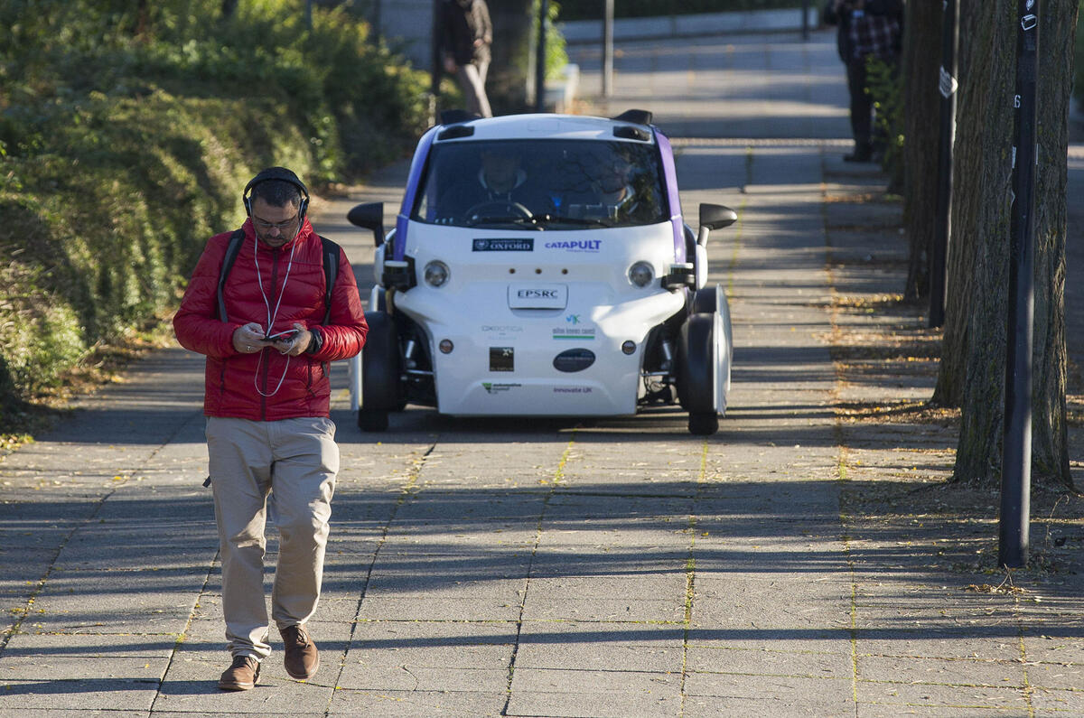 Driverless car trial takes place in the UK