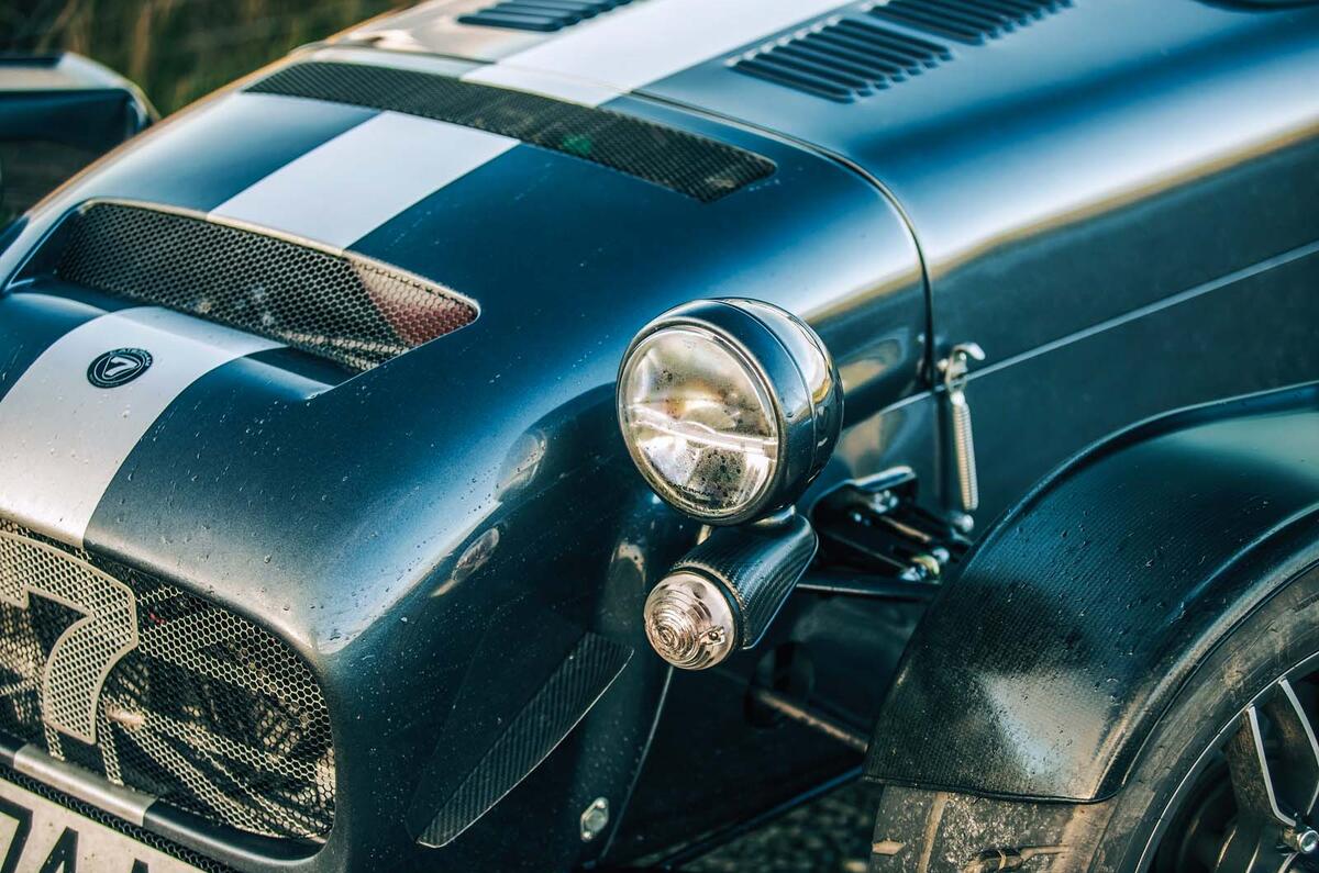 caterham CSR headlight low flying jh 38 caterham CSR headlight low flying jh 38