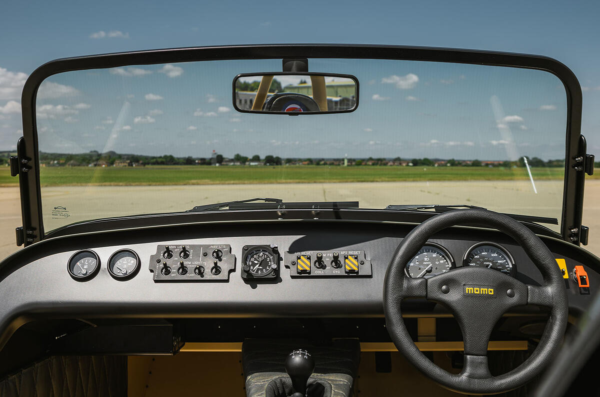 Caterham 360 R RAF dashboard Caterham 360 R RAF dashboard