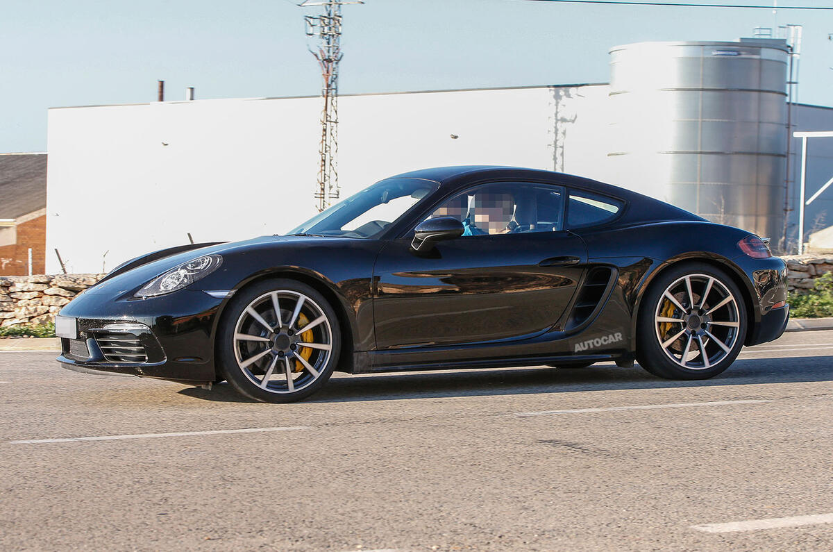 Porsche 718 Cayman spy