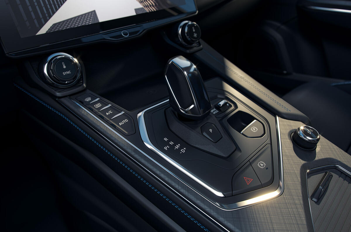 2020 Lynk&Co 01 - gearstick 2020 Lynk&Co 01 - gearstick