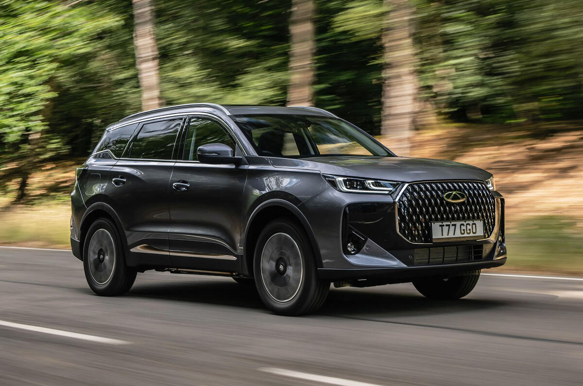 Chery Tiggo 7 front quarter tracking