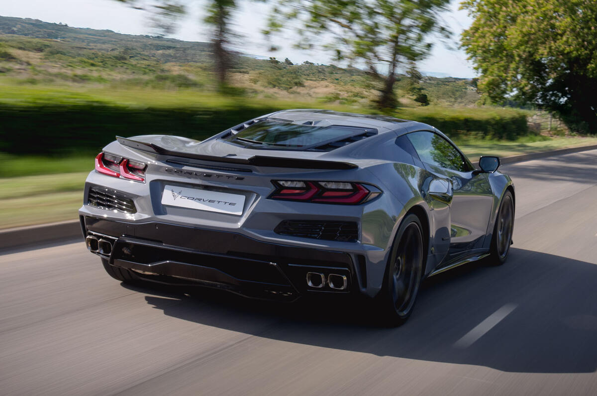 Chevrolet Corvette E Ray 2025 rear quarter tracking Chevrolet Corvette E Ray 2025 rear quarter tracking