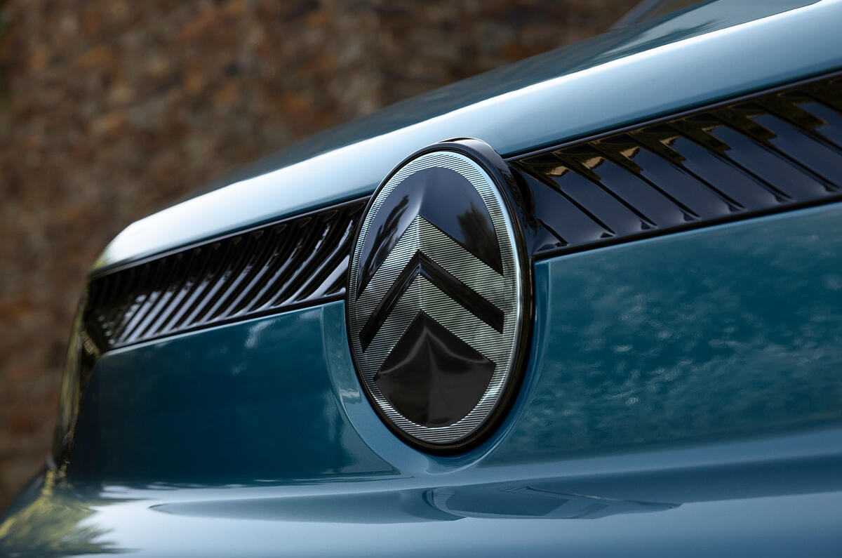 Citroen E Berlingo badge