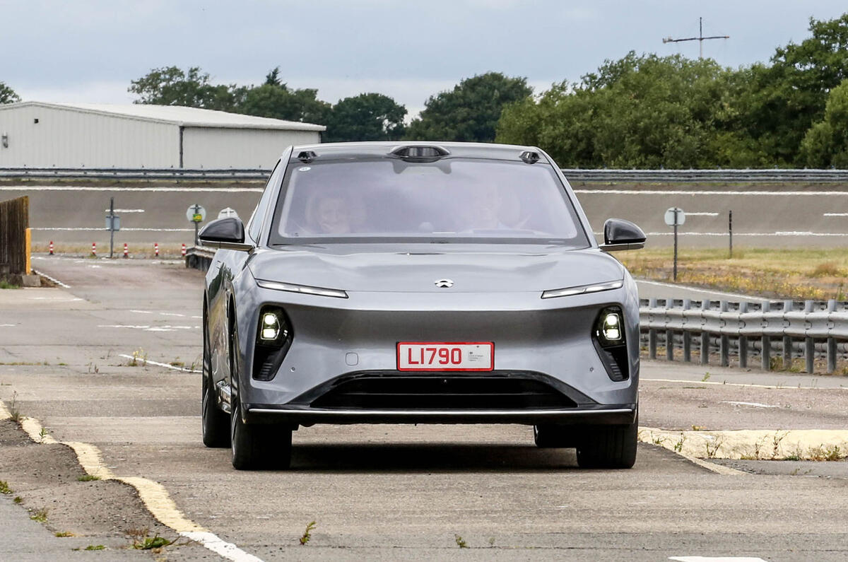 Clearmotion Nio ET9 bump front tracking