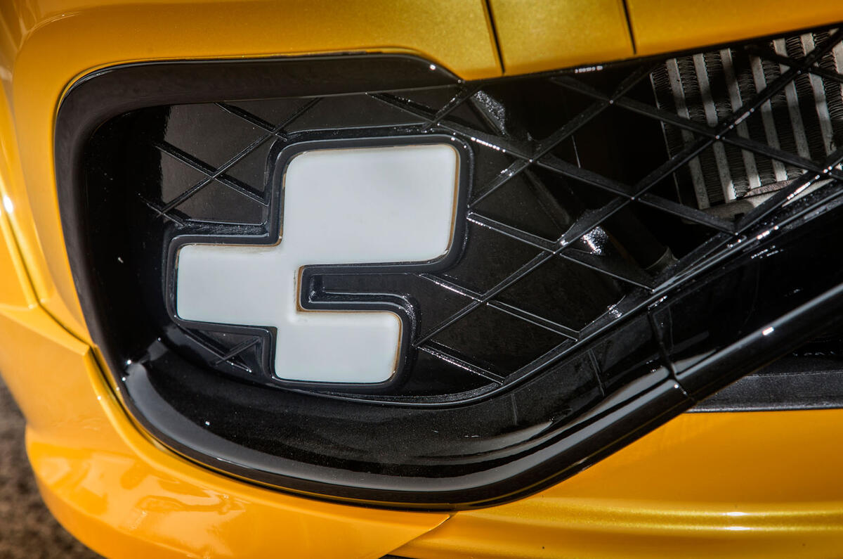 Renault Clio RS16