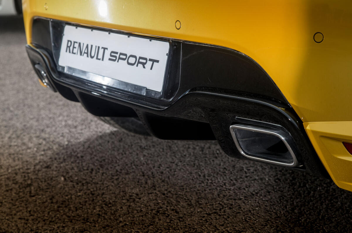 Renault Clio RS16