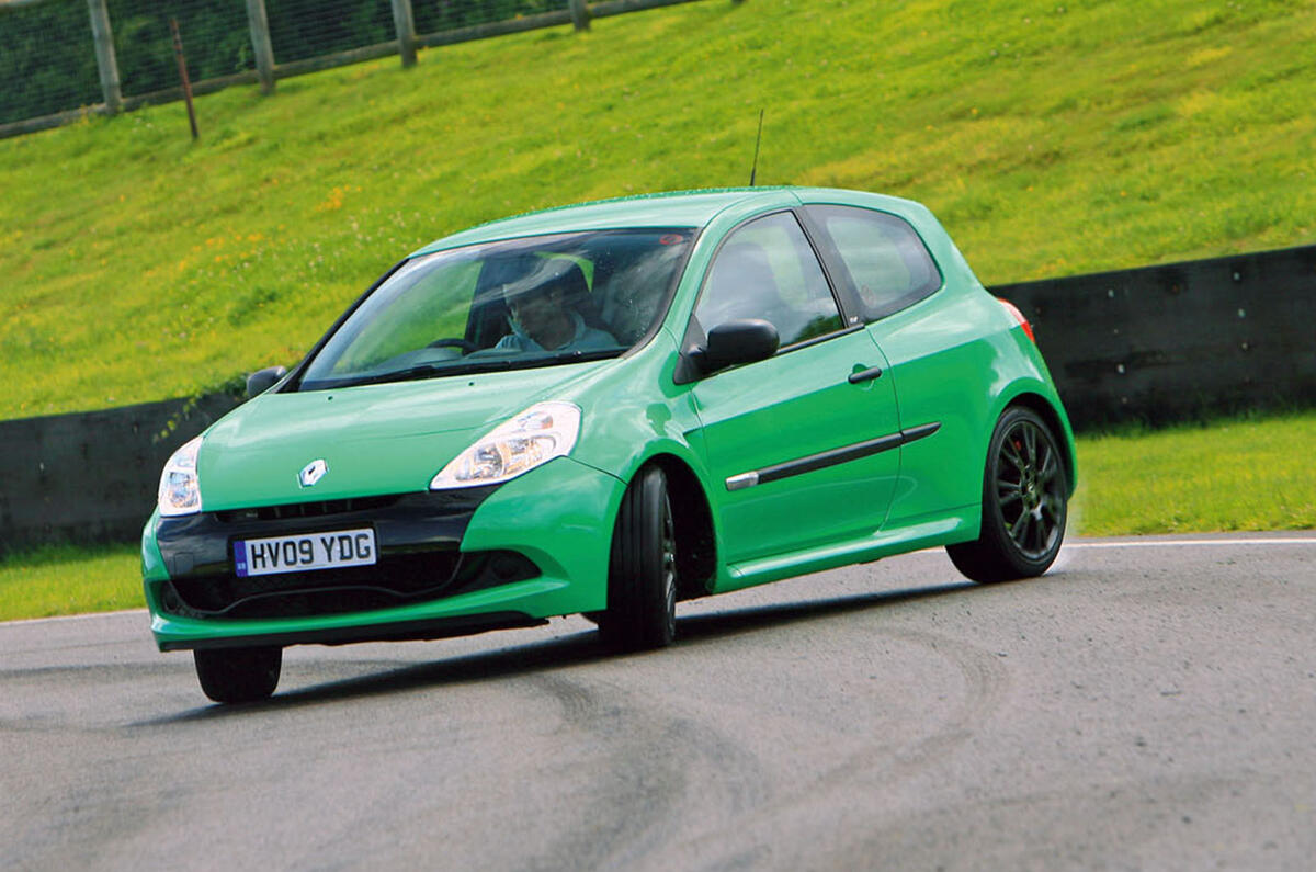 Renault Clio 2.0 VVT 200 RS