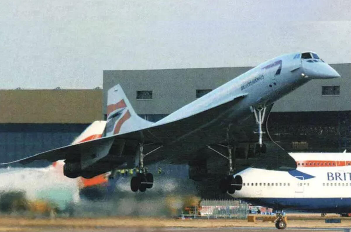 Concorde taking off Concorde taking off