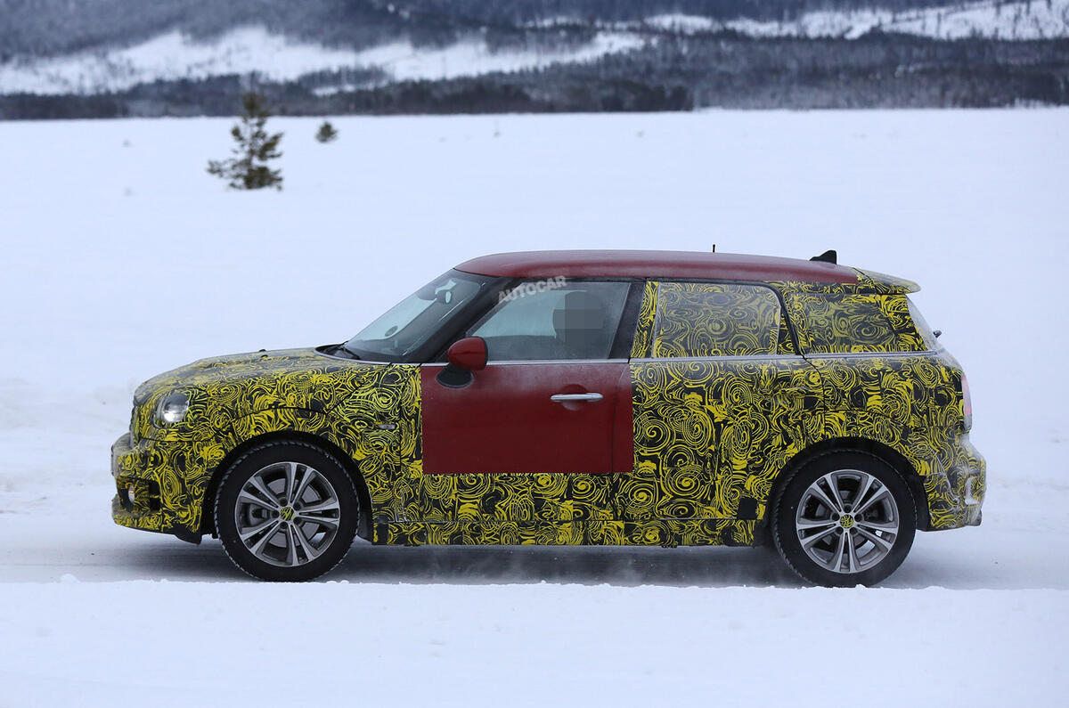 Mini Countryman spied