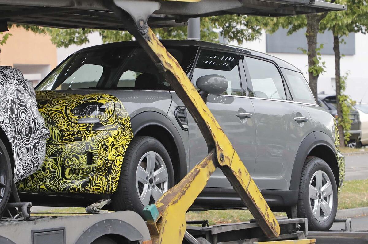 2020 Mini Countryman prototype - front